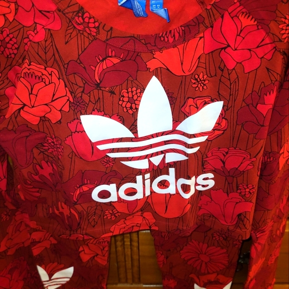 Activewear  ADIDAS  SET - Picture 2 of 3